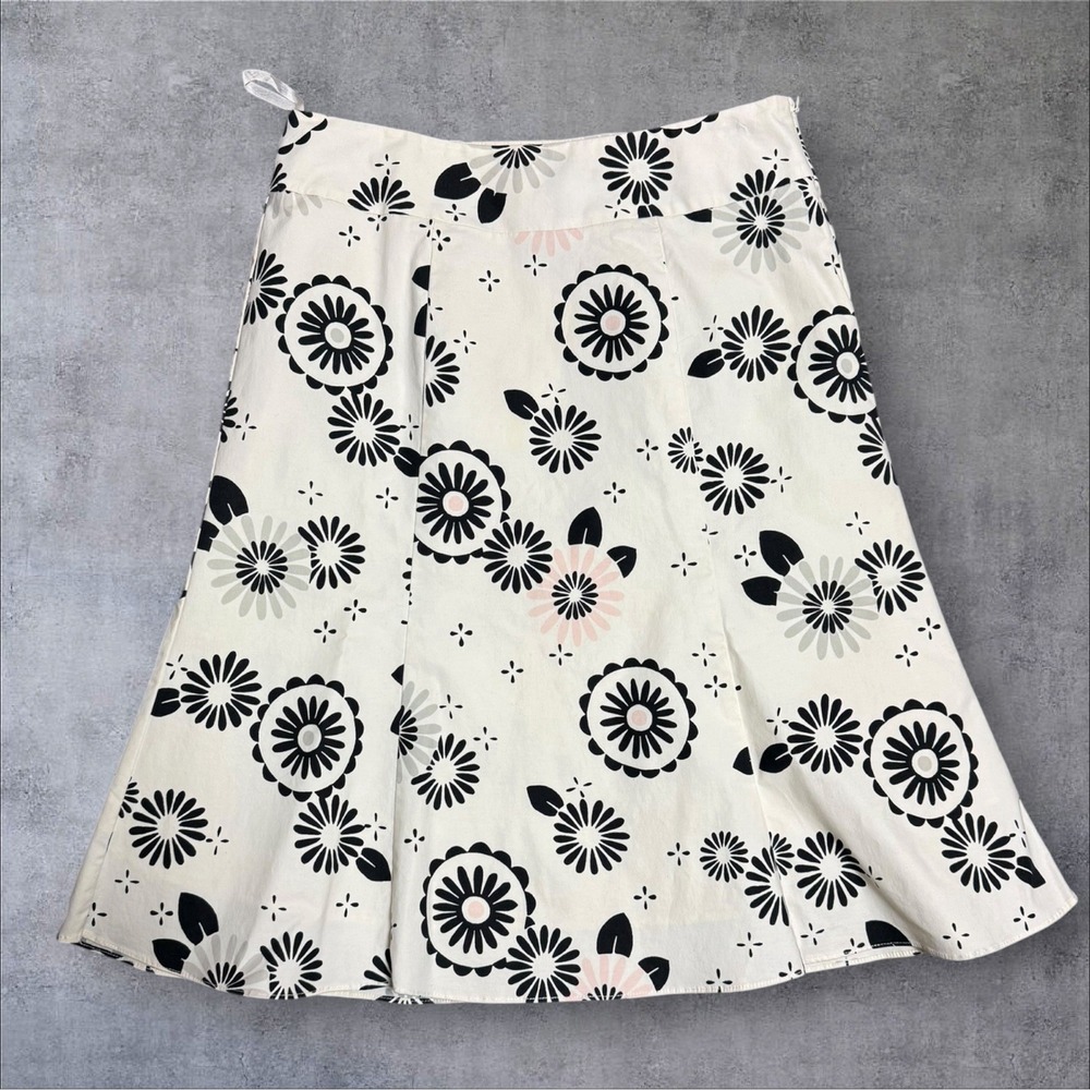 GAP Flounce Hem Retro Flower Print Skirt - SZ 8 Ivory, Black, Gray & Pink